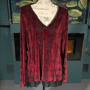 Simply Vera Vera Wang Red and Black Women's Blouse